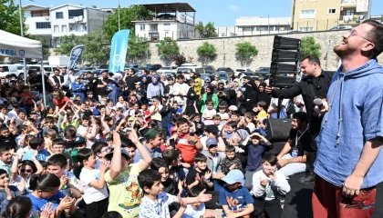 Bursa’da ’Teknoloji ve Gençlik’ rüzgarı esti
