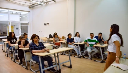 Diyarbakır Büyükşehir’den yurttaşa işaret dili kursu