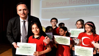 İzmir Bornova’da bilimle büyüyen geleceğin sertifika heyecanı