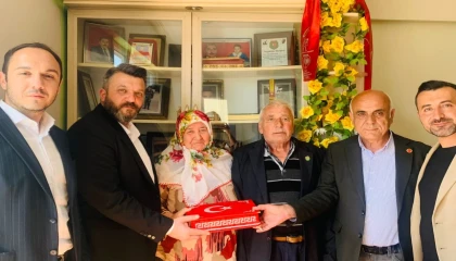 İzmit Belediyesi şehit ailelerini yalnız bırakmıyor