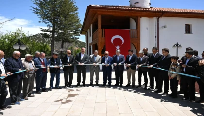 Konya’da Ecevitzade Kadı Mehmed Efendi Camii açıldı