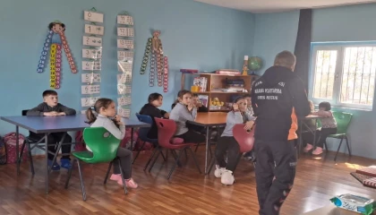 Manisa İtfaiyesi’nden öğrencilere yangın güvenliği eğitimi