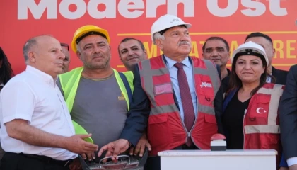 Adana Şehir Hastanesi’ne ’yürüyen’ hizmet