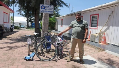 Antalya’da unutulan eşyalar sahiplerini bekliyor