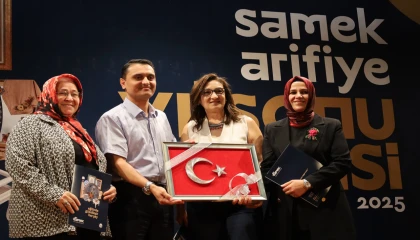 Arifiye SAMEK’te yılsonu heyecanı: Sanat ve emek bu sergide buluştu