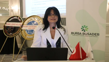 Bursa BUSADER’de bayrak değişimi