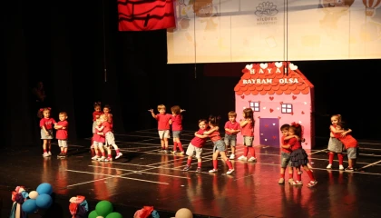 Bursa Nilüfer’in kreşlerinde yıl sonu heyecanı