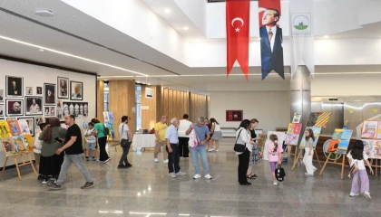 Bursa Osmangazi Yetenek Evi öğrencilerinden yılsonu şöleni
