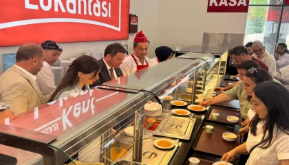 Bursa Osmangazi’de Ferdi Zeyrek anısına yemek ikramı
