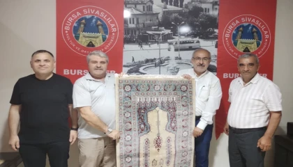Bursa’da ’Sivasî Sohbetler’ sürüyor
