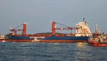 Çanakkale Boğazı’nda yangın paniği! Boğaz trafiği yeniden açıldı