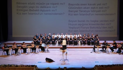 Denizli Büyükşehir’den 80’ler, 90’lar müzik ve şiir gecesi