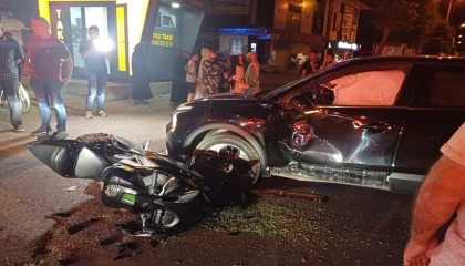 Düzce’de otomobil ile motosiklet çarpıştı: 1 yaralı