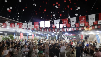 İzmir Güzelbahçe’de CHP’den emekçilere vefa
