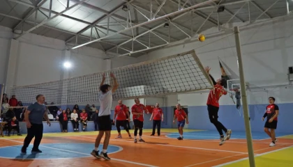 Keşan DOÇEK, Edirne Voleybol Turnuvası’nda parkeye çıkıyor