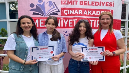 Kocaeli İzmit’te Çınar Akademi ilk mezunlarını verdi