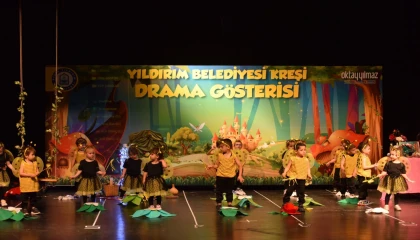 Yıldırımlı miniklerin mezuniyet sevinci