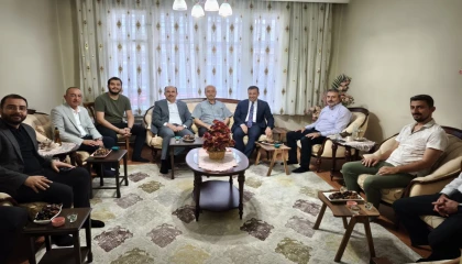 Başkan Altay’dan Konyalı hacılara ziyaret