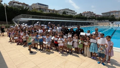 Bursa Nilüfer’de minik sporcular sertifikalandı