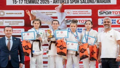 Bursa Osmangazili minik judocudan Türkiye ikinciliği