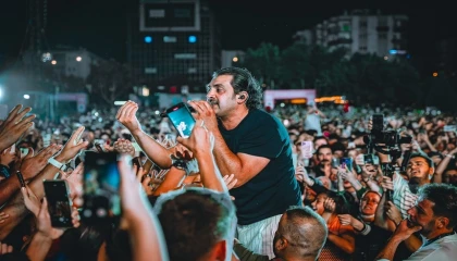 Bursalılar Bayhan ile coştu