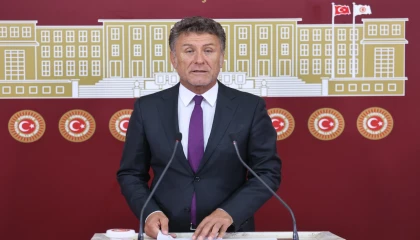 CHP’li Sarıbal: Çiftçi çöküşte, Saray enkazı örtüyor!