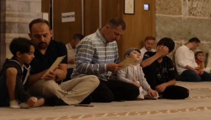 Çocuklar, Yeni Cuma’da 15 Temmuz ruhunu yaşadı