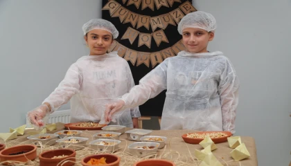 Gebze Arapçeşme’de aşure ikramı