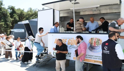 Gebze’de aşure bereketi! Başkan Büyükgöz vatandaşlarla buluştu
