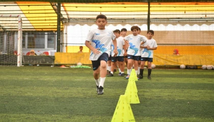 İstanbul Beylikdüzü’nde yaz spor okulları başladı