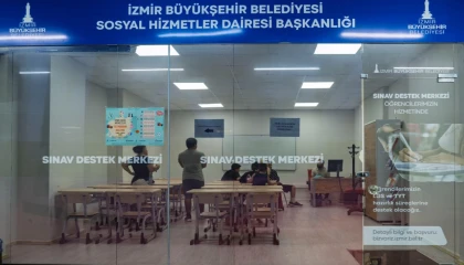 İzmir’de ’Sınav Destek Merkezi’ tercihlerde öğrencilerin yanında