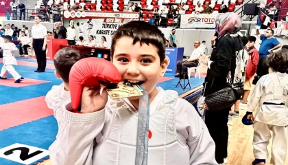 Keşanlı sporcu, Çorlu’daki yarışmada Türkiye Şampiyonu oldu