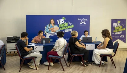 Mersin’den gençlere ücretsiz YKS tercih desteği