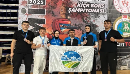 Sakaryalı Kick Boks sporcularından madalya yağmuru