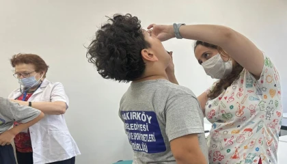 Yaz Spor Okulu öğrencilerine sağlık kontrolü