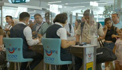’Yüksek Hızlı’da yazlık yoğunluk... Ek seferler devrede