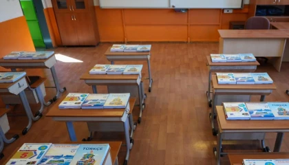 184 milyon ders kitabı yeni dönem için okul sıralarında
