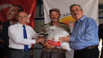 Adana Karataş balıkçısına malzeme desteği