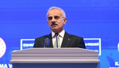 Bakan Uraloğlu duyurdu: Mersin’in trafik çilesi tarihe karışıyor
