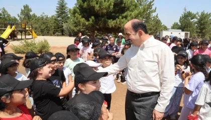 Başkan Altay, Genç KOMEK oyun kampında 55 bin öğrenciyle buluştu