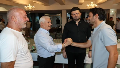 Başkan Bozbey’den yeni sezon öncesi Bursaspor’a moral