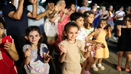 Bursa Gemlik’te yaz akşamları keyifle geçiyor