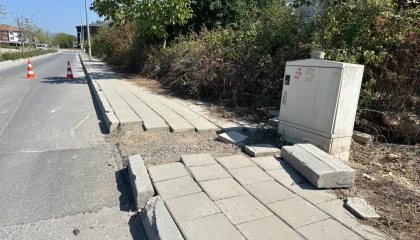 Düzce’de yeni kaldırım plansızlık kurbanı!
