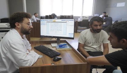 GASMEK, tercih döneminde öğrencilerin yanında