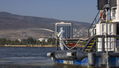 İzmir Körfezi’nde ’modifiye kil’ devrede