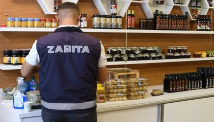 İzmir Narlıdere Zabıtası’ndan sıkı denetim