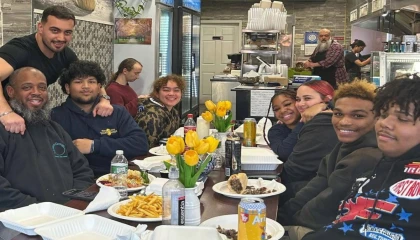 Jersey Kebab, New Jersey Monthly okurları tarafından ’en iyi restoran’ seçildi