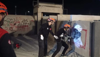 Kahramanmaraş’ta Bacıyan Timi’nden enkaz tatbikatı