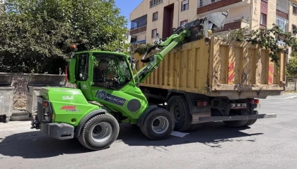 Kayseri Melikgazi’de asfalt çalışması tam gaz