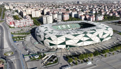 Konya Stadyumu Türkiye-İspanya maçına hazırlanıyor